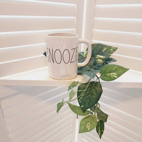 RAE DUNN SNOOZE 20 OZ MUG - Picture 1 of 3